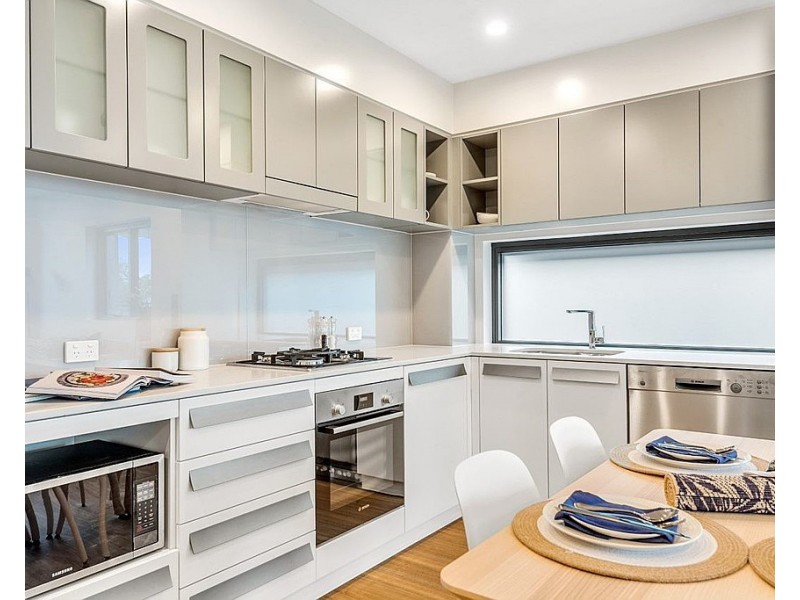 16/33 Sword Street, Woolloongabba QLD 4102