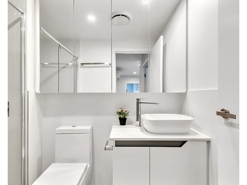 16/33 Sword Street, Woolloongabba QLD 4102