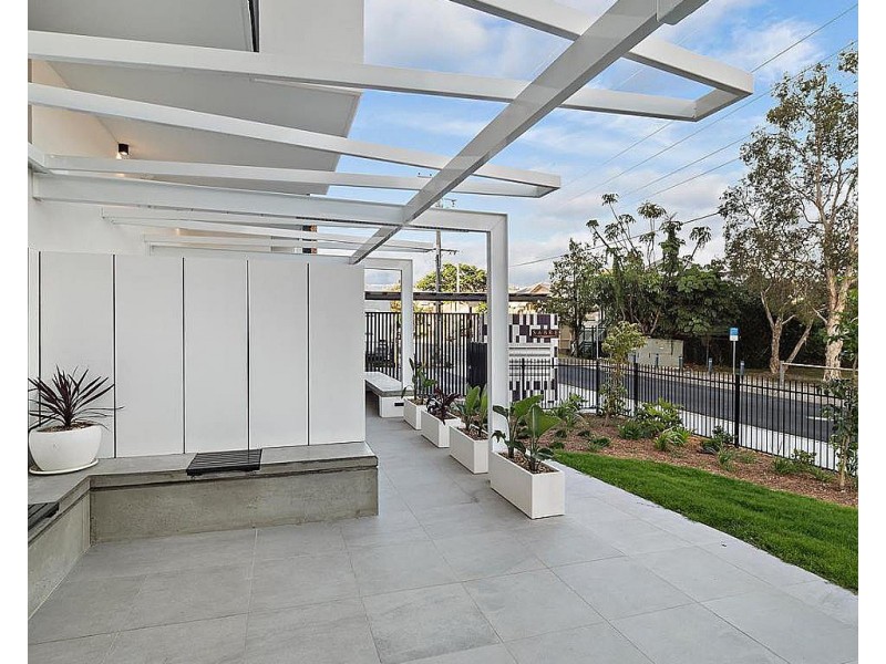 16/33 Sword Street, Woolloongabba QLD 4102