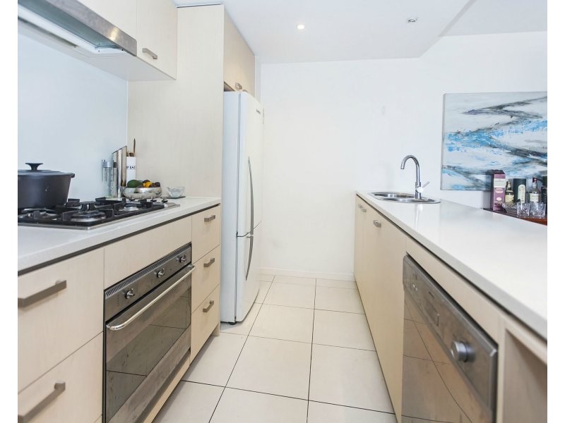 26/15 Walsh Street, Milton QLD 4064