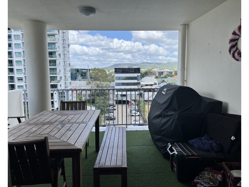 26/15 Walsh Street, Milton QLD 4064