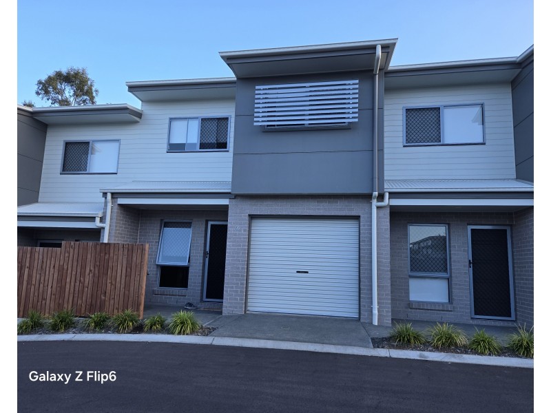 60/14 Cavill Place, Runcorn QLD 4113