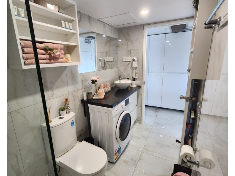 412/2 Barney Street, Southport QLD 4215