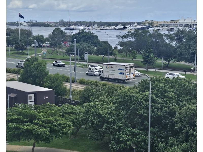 516/2 Barney, Southport QLD 4215