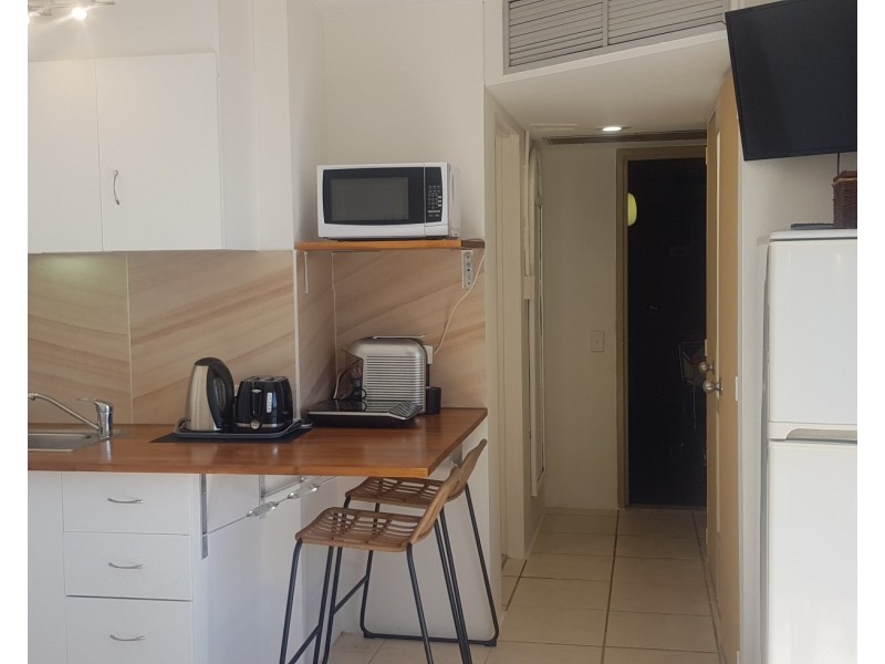 516/2 Barney, Southport QLD 4215