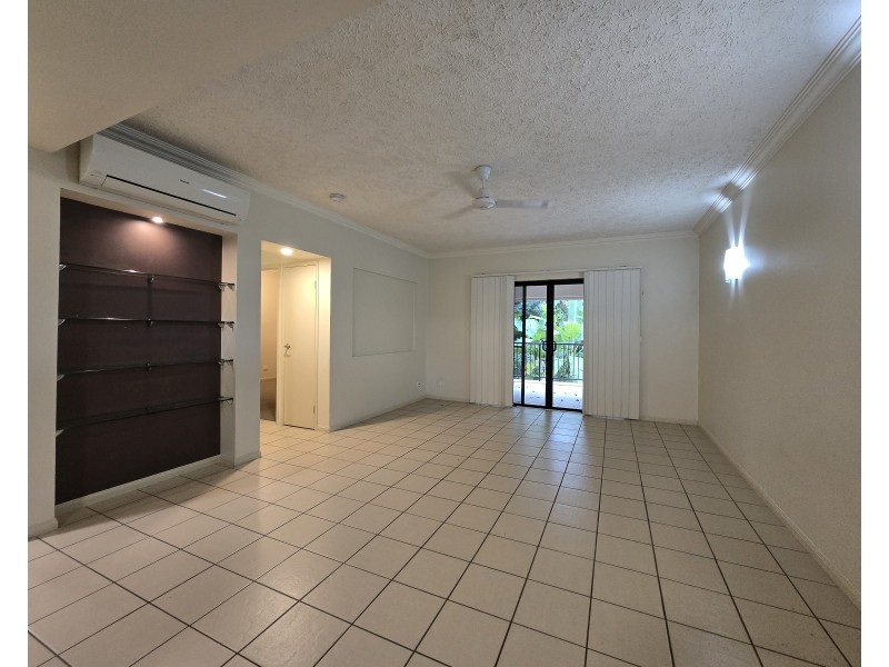 B3/2-8 Rigg Street, Woree QLD 4868