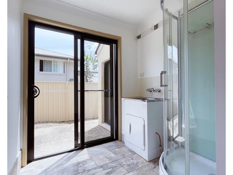 13 Caragh Crescent, Oxenford QLD 4210