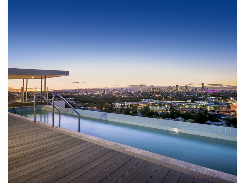 1004/123 Cavendish Road, Coorparoo QLD 4151