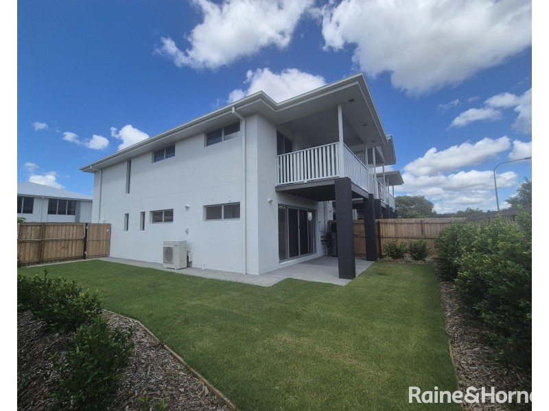 121/63 Watercress Boulevard, Redbank Plains QLD 4301