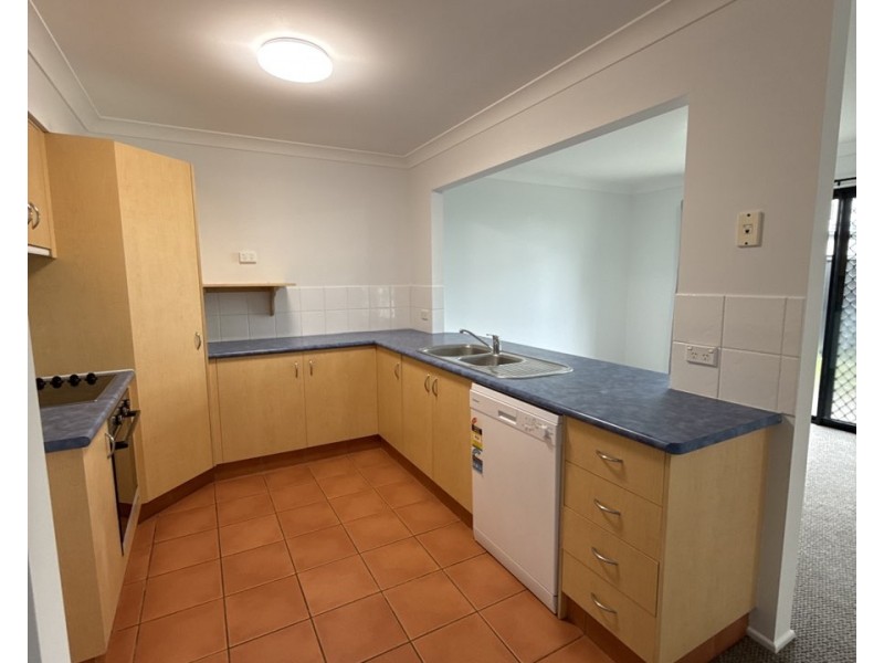 28/2 Concord Circuit, Robina QLD 4226