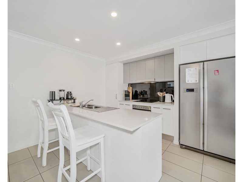 20/188 Gainsborough Drive, Pimpama QLD 4209