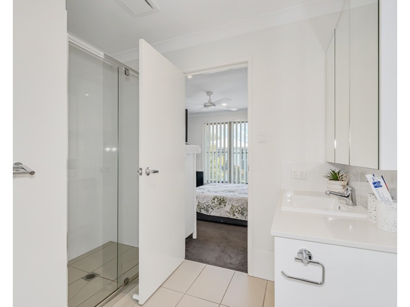 20/188 Gainsborough Drive, Pimpama QLD 4209