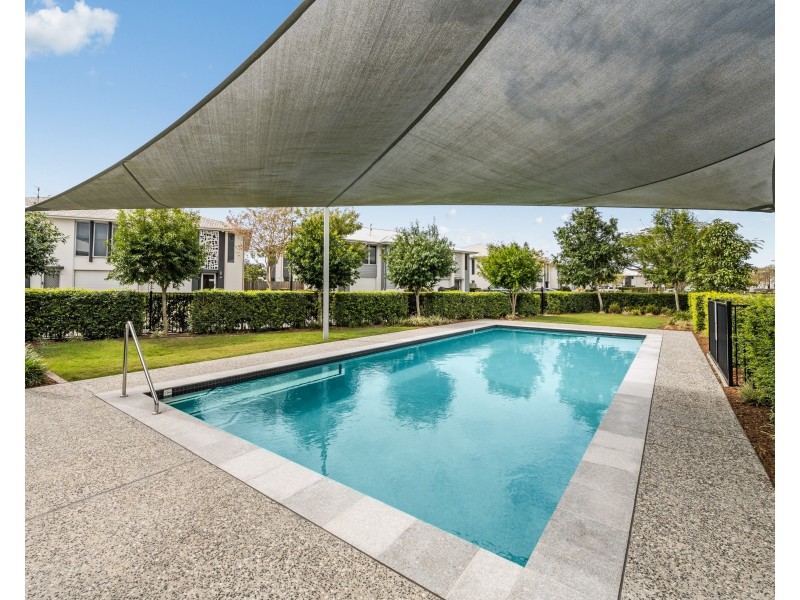 20/188 Gainsborough Drive, Pimpama QLD 4209