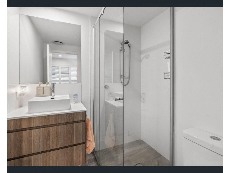 1205/90 Berrima Street, Wynnum QLD 4178