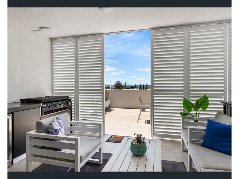 1205/90 Berrima Street, Wynnum QLD 4178