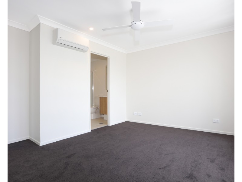 63/19 Whittley Court, Pimpama QLD 4209
