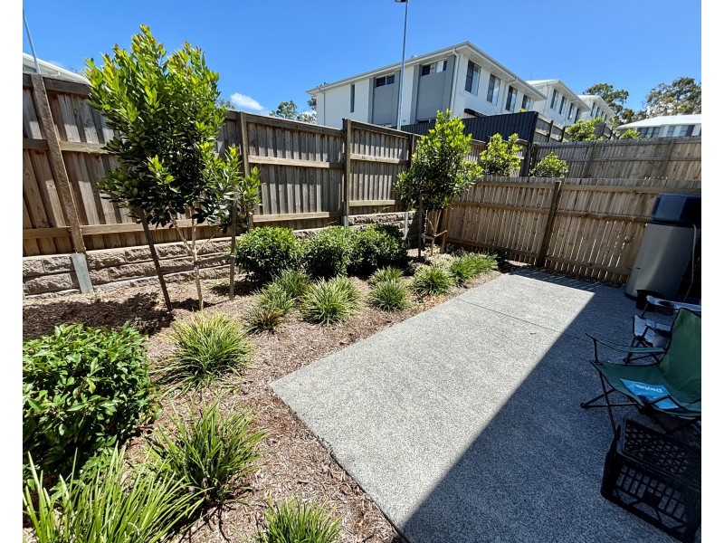 63/19 Whittley Court, Pimpama QLD 4209