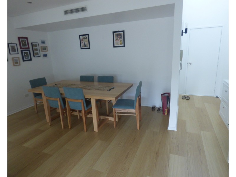 84/7 Grand Parade, Kawana Island QLD 4575