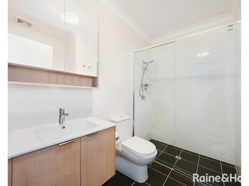 23/19 Talbot Street, Coorparoo QLD 4151