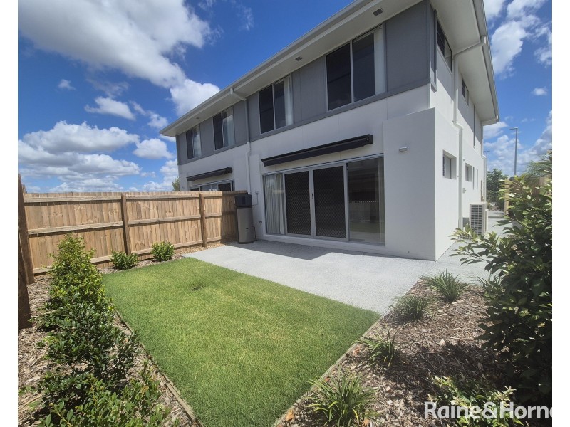 121/63 Watercress Boulevard, Redbank Plains QLD 4301