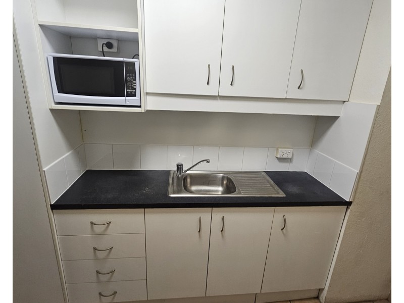 505/2 Barney Street, Southport QLD 4215