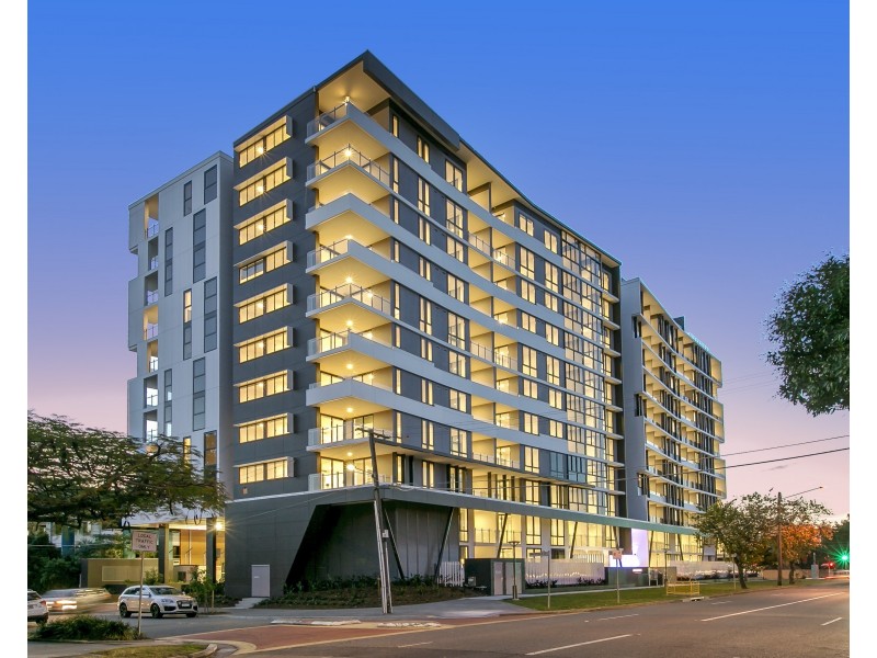 1007/123 Cavendish Road, Coorparoo QLD 4151