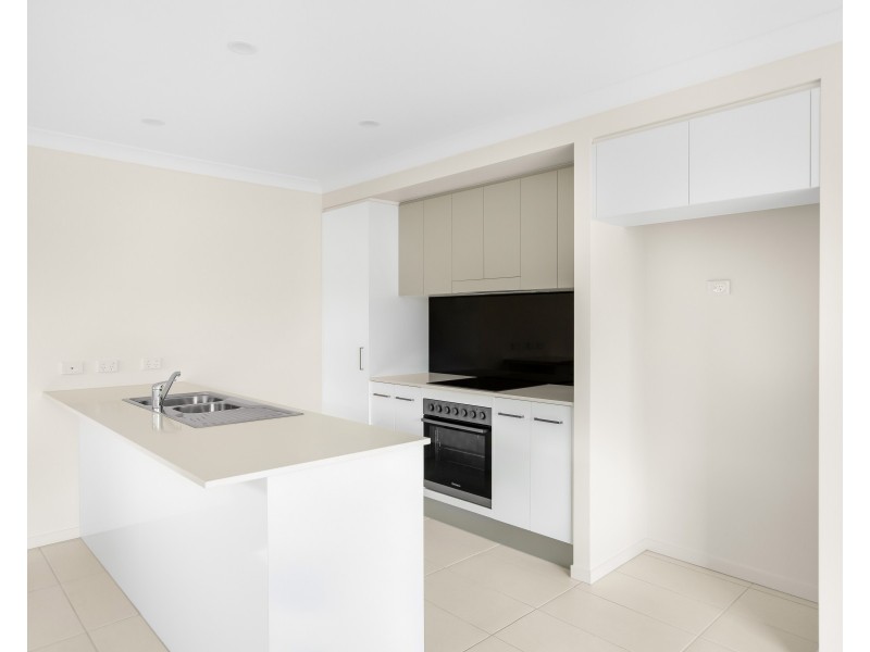 60/188 Gainsborough Drive, Pimpama QLD 4209