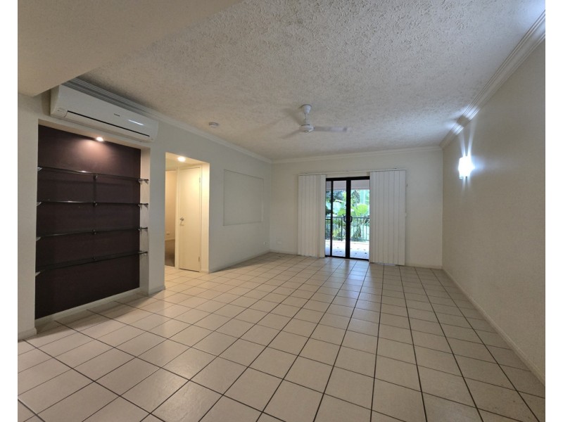 B1B/2-8 Rigg St, Woree QLD 4868