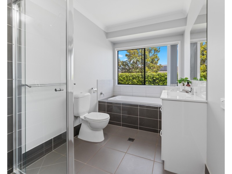 10 Boss Drive, Caboolture South QLD 4510