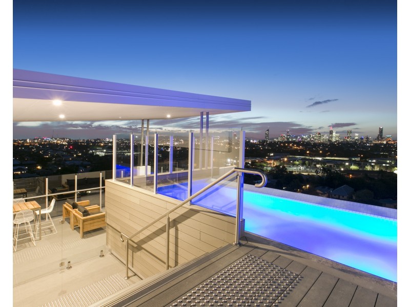 1054/123 Cavendish Road, Coorparoo QLD 4151