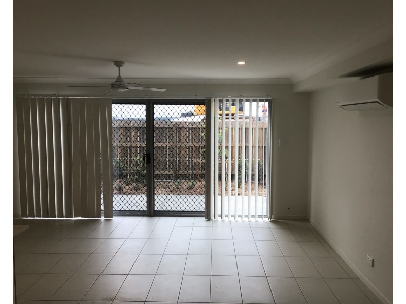 60/1 Isla St, Pimpama QLD 4209