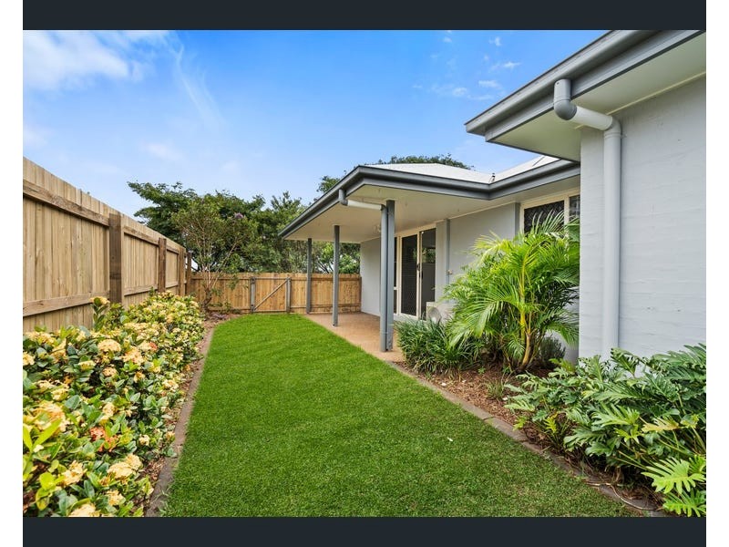 5/8 Zahner Place, Manly West QLD 4179