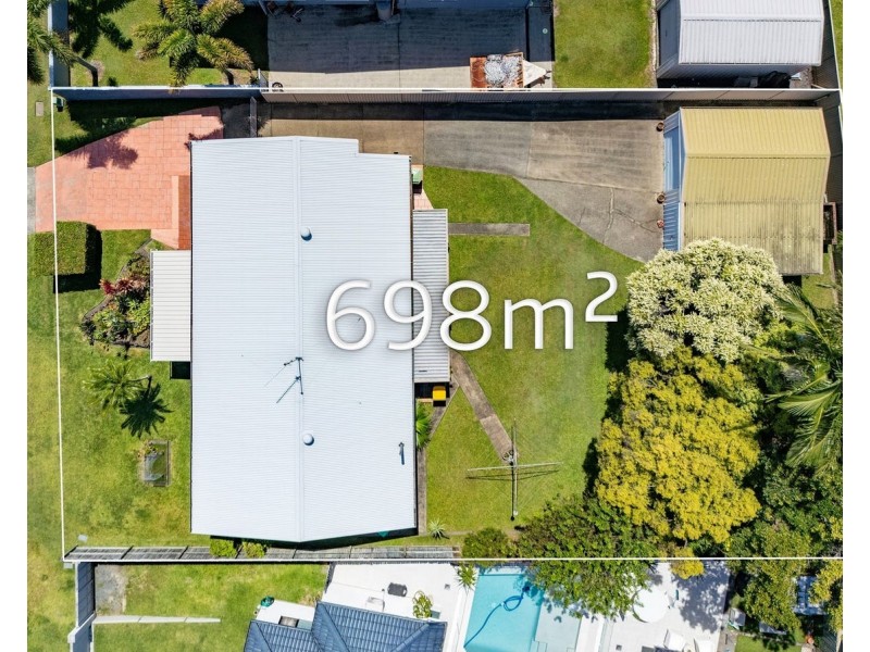 22 Tumbarumba Avenue, Ashmore QLD 4214