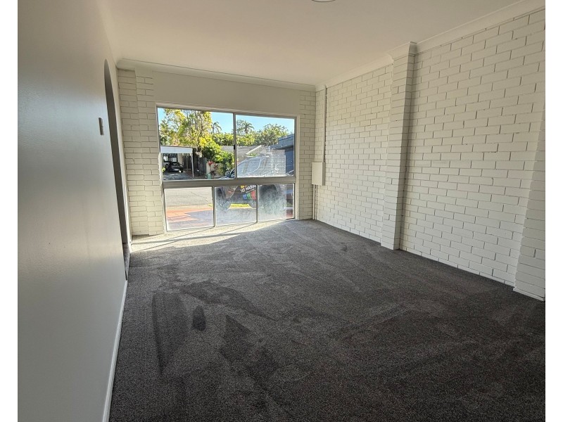 22 Tumbarumba Avenue, Ashmore QLD 4214