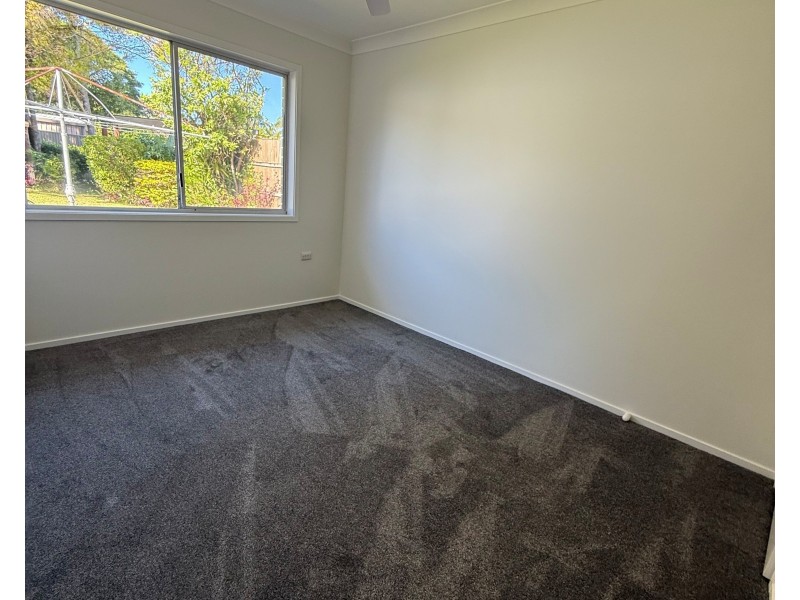 22 Tumbarumba Avenue, Ashmore QLD 4214