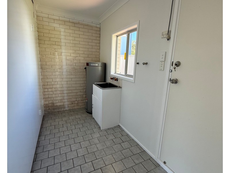 22 Tumbarumba Avenue, Ashmore QLD 4214