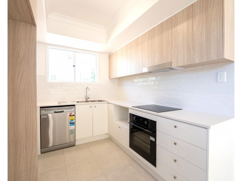 5/14 Kerr Road West, Kallangur QLD 4503