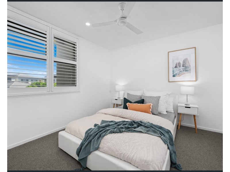 30/72 Palladium Boulevard, Hope Island QLD 4212