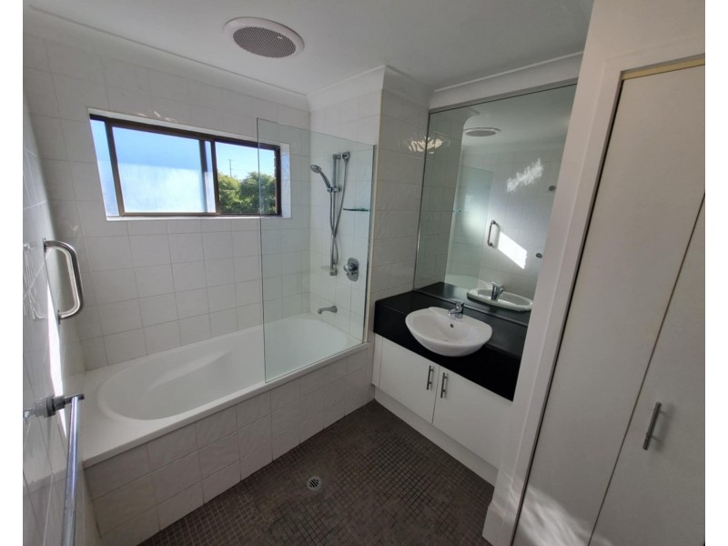 11/134 Station Road, Indooroopilly QLD 4068