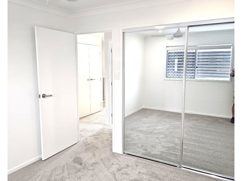 10/14 Kerr Road West, Kallangur QLD 4503