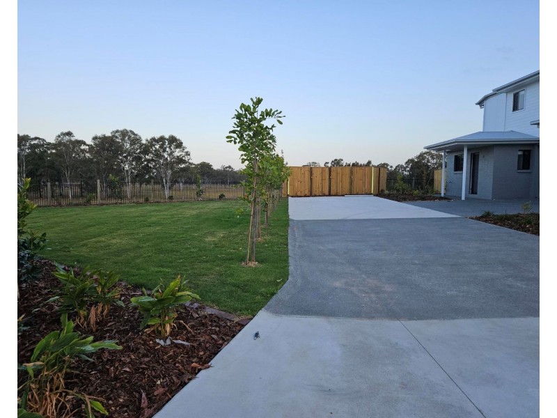 9/31 Sunray Parade, Griffin QLD 4503