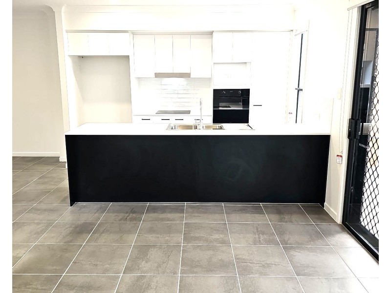 17/14 Kerr Road West, Kallangur QLD 4503