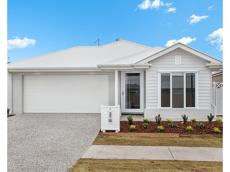 9 Pipit st, Palmview QLD 4553