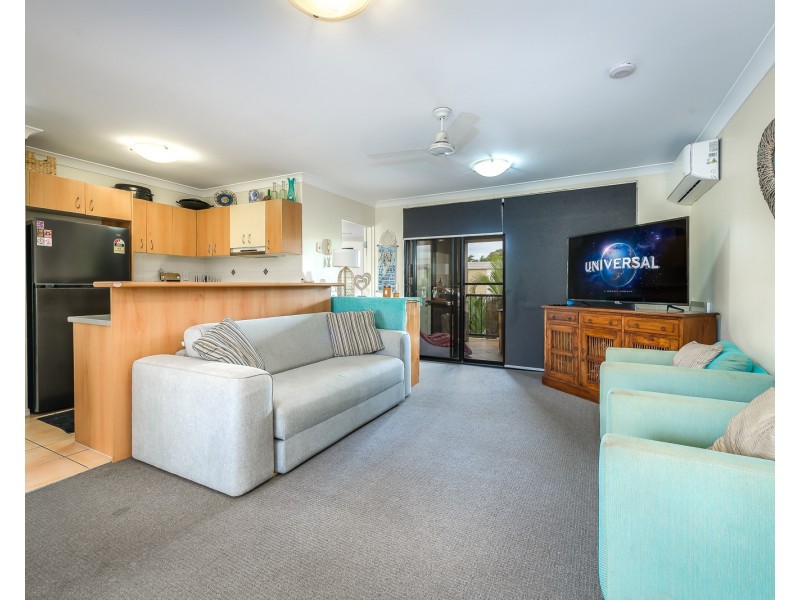 13/4 Mawarra st, Palm Beach QLD 4221