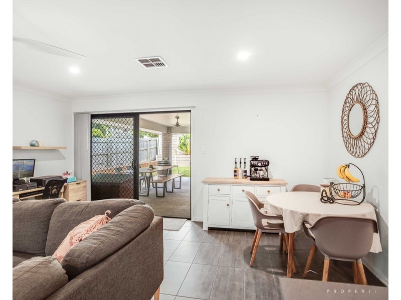27 Weyba Street, Morayfield QLD 4506