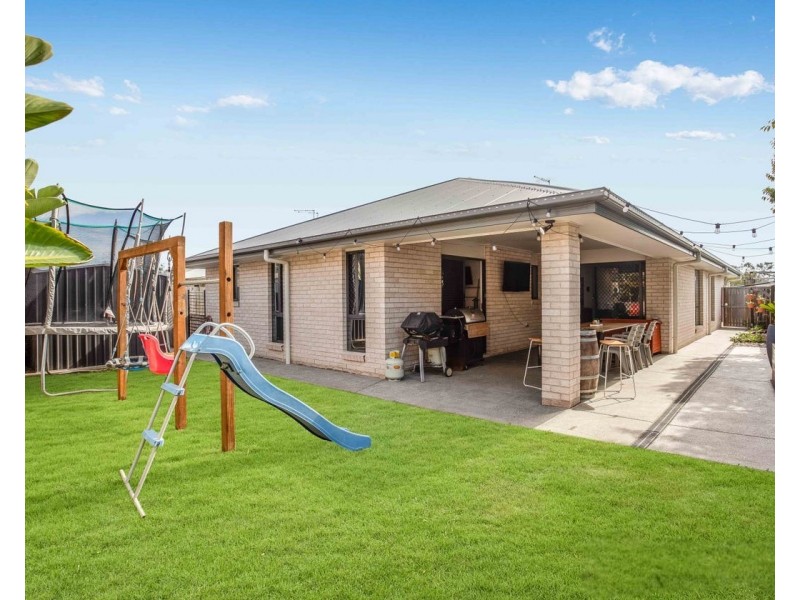 27 Weyba Street, Morayfield QLD 4506