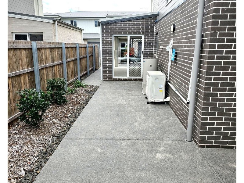 17/83 Cribb Avenue, Mitchelton QLD 4053