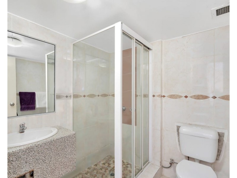 308/2 Barney Street, Southport QLD 4215