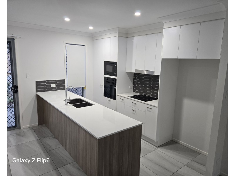 12/14 Cavill Place, Runcorn QLD 4113