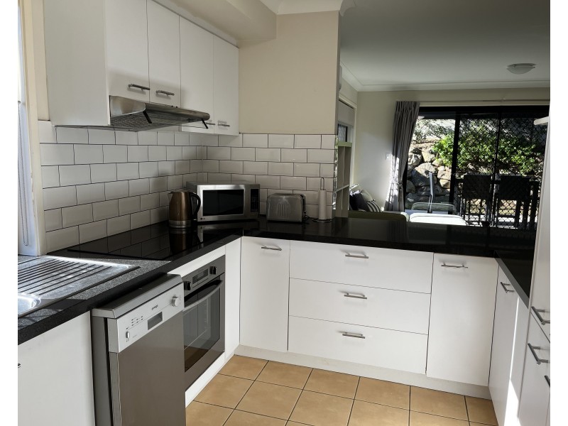 49 Gannon Avenue, Manly QLD 4179